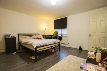 2 bed flat, Park Hill Road, Harborne, Birmingham, B179HD - Image 5